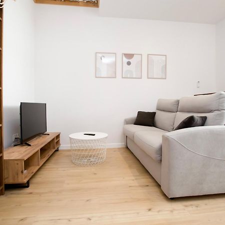 Apartamento Montsejour - T2 Climatise Avec Filet Et Fauteuil Suspendu Tarbes Exterior foto